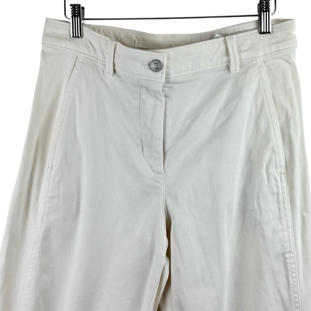 Banana Republic Straight Fit White
Trouser style Jeans Size 4 Minimalist - Picture 3 of 15